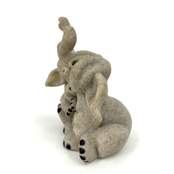 Quarry Critters Evian & Ella Elephant Figurine Second Nature 56508 Vintage 2001 - Picture 5 of 8